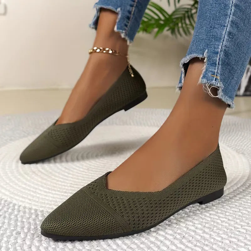 Ballerina with Pointed Toe