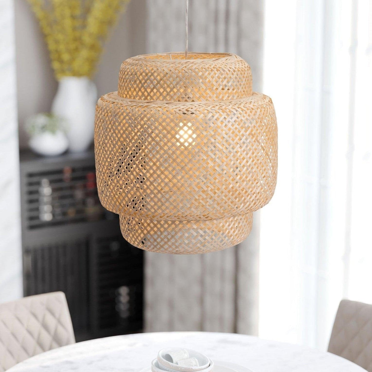 Lampada a sospensione in bambù – Fatto a mano e dal design moderno