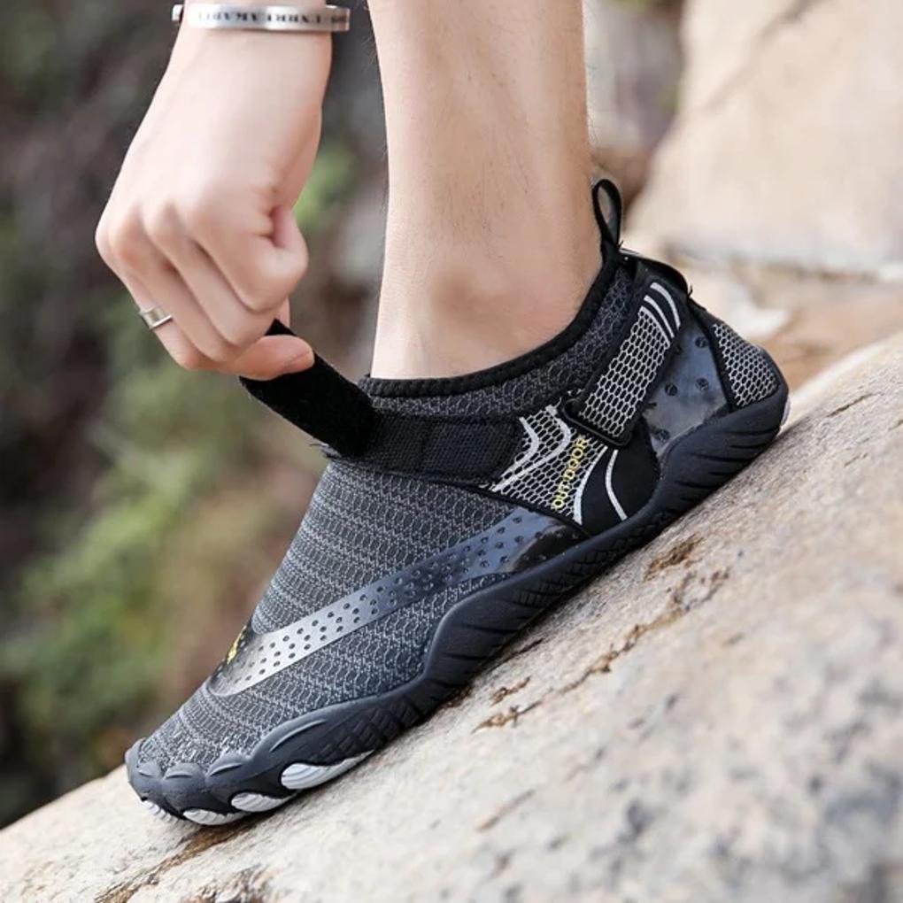 Barefoot Water Shoes – Minimalist Shoes for All Purposes