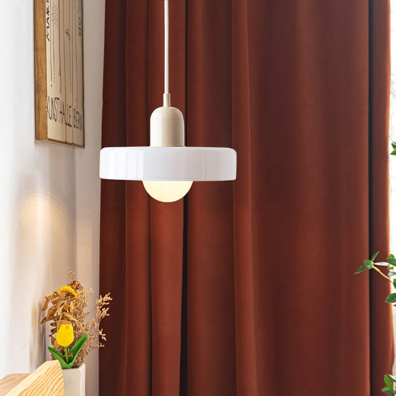 Lámpara colgante de vidrio de diseño Bauhaus – Artística, moderna y atemporal