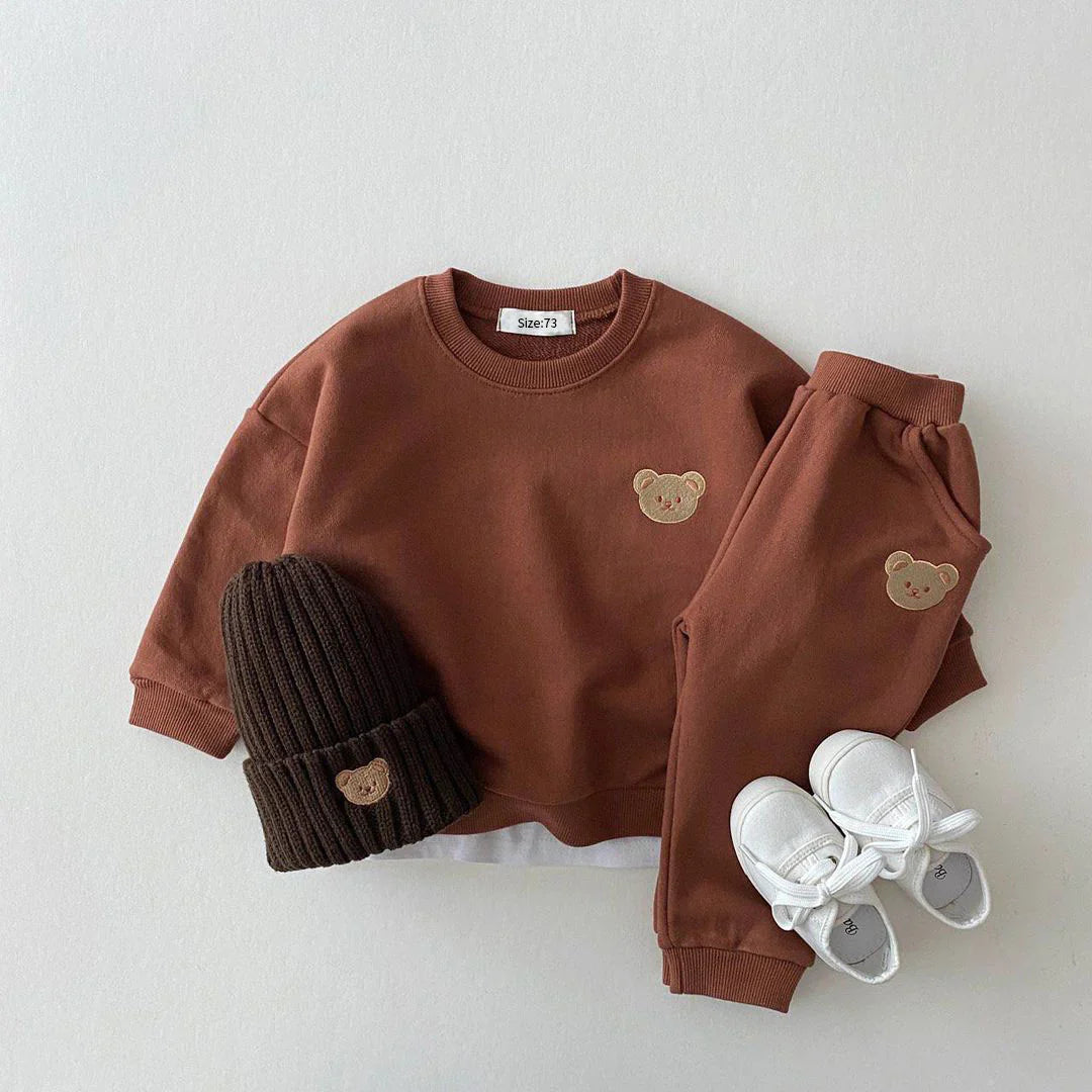 Bear Set – Cute and Comfortable Outfit for Children