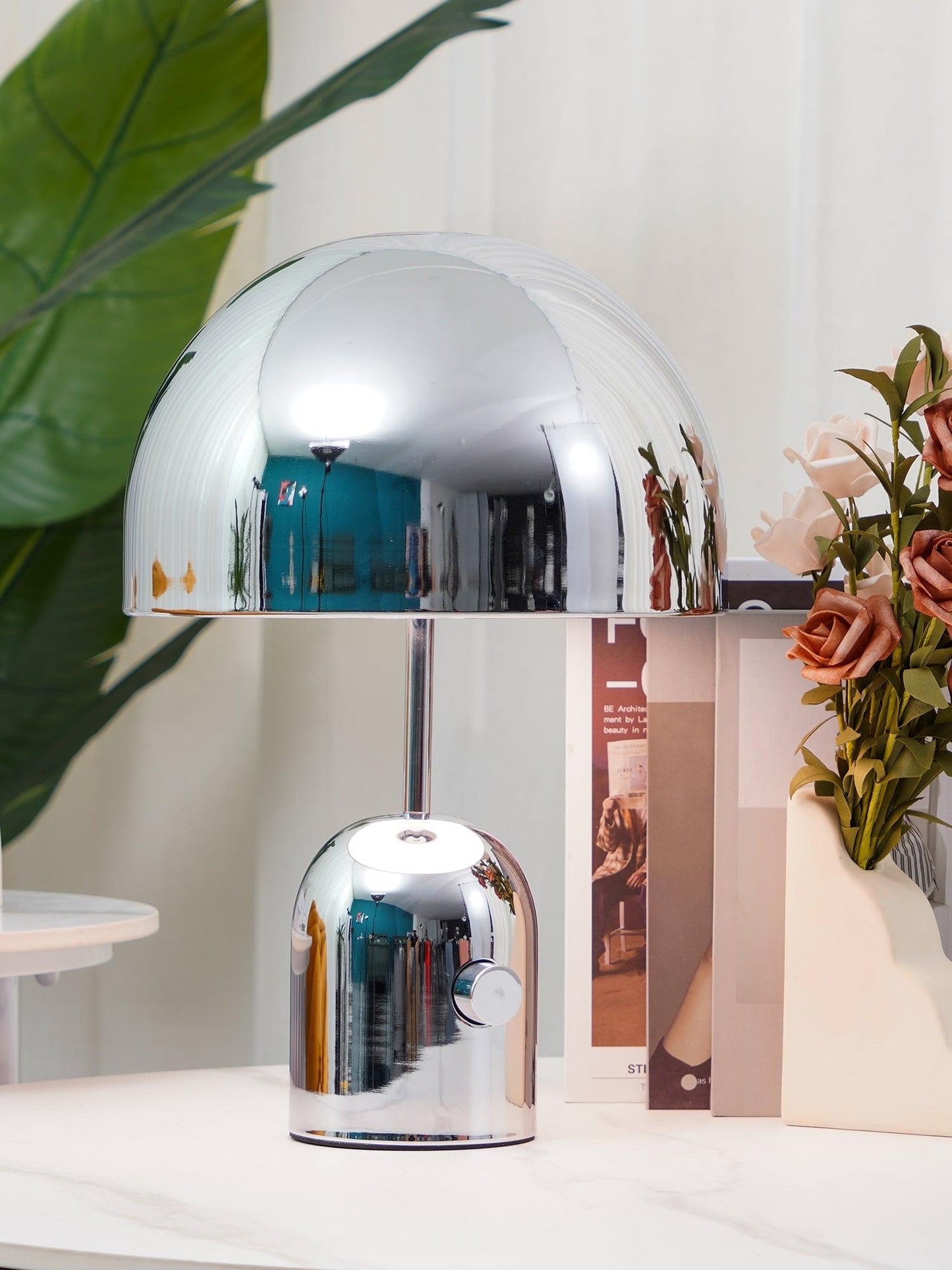 Bell-Inspired Table Lamp