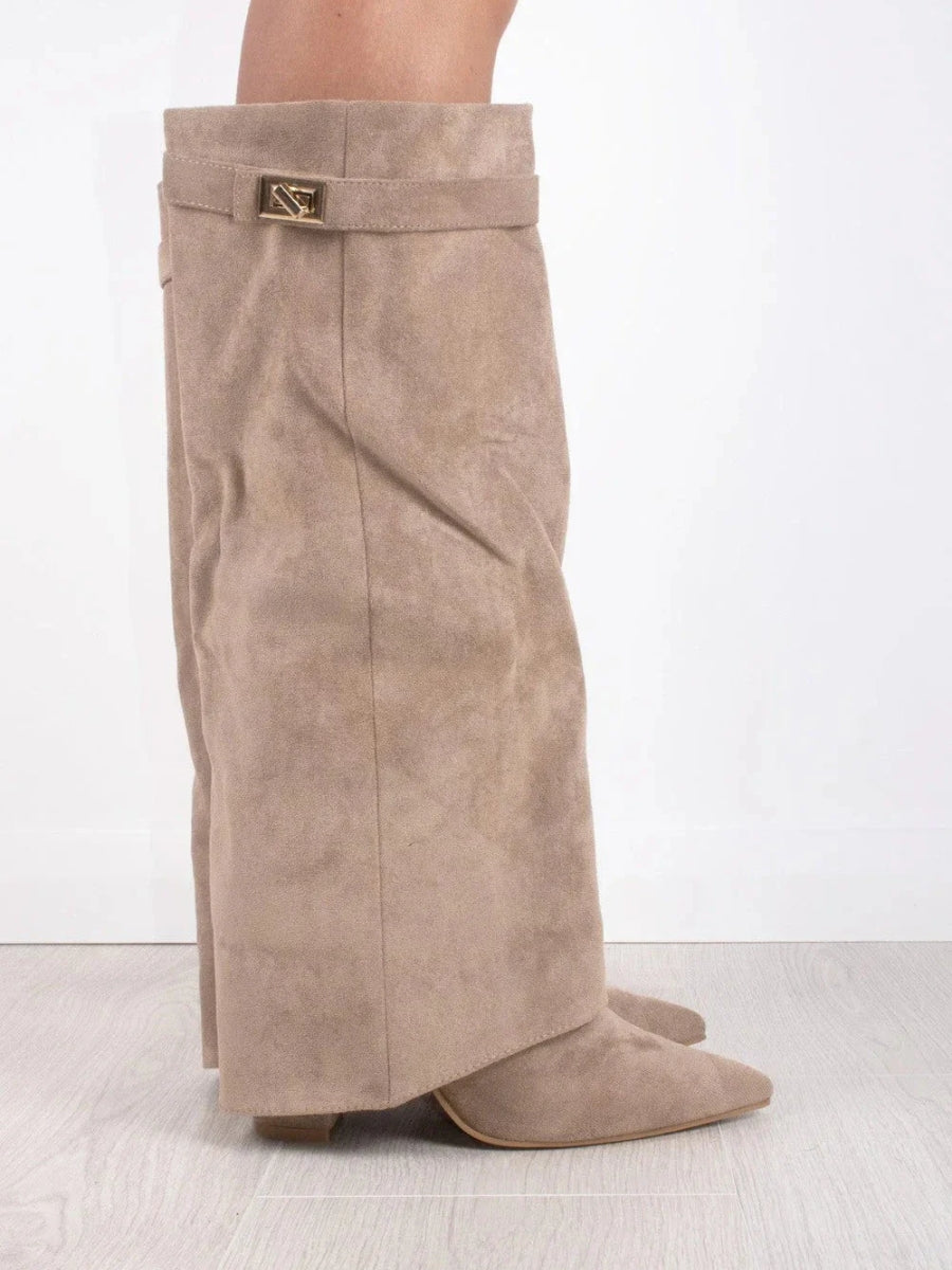 Bez - Knee-high suede boots with heel