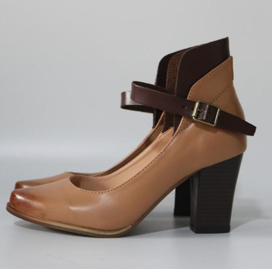 Elegante pumps med rem og blokkhæl til dame