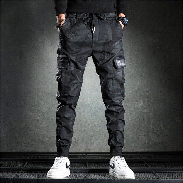Black Cargo Pants with Streetwear Vibe and Comfortable Fit