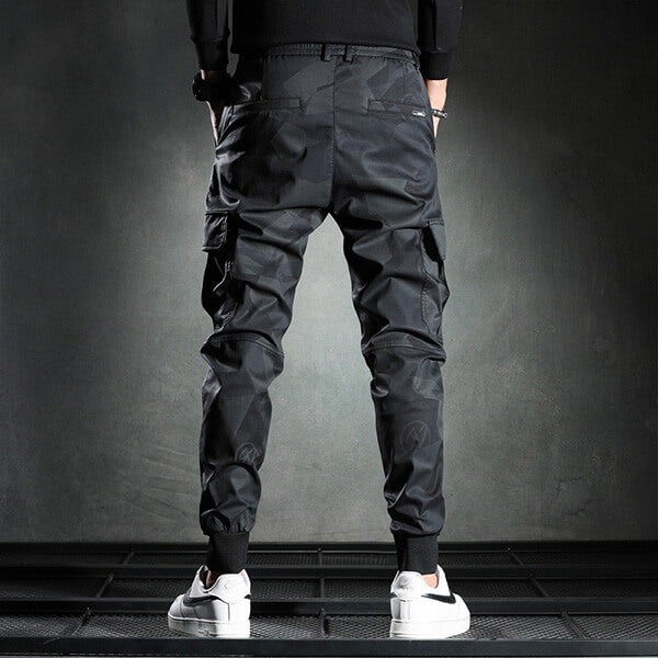 Black Cargo Pants with Streetwear Vibe and Comfortable Fit