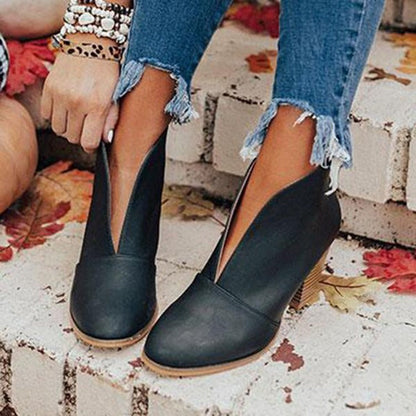 Vintage Women's Ankle Boots with Block Heel and V Cut