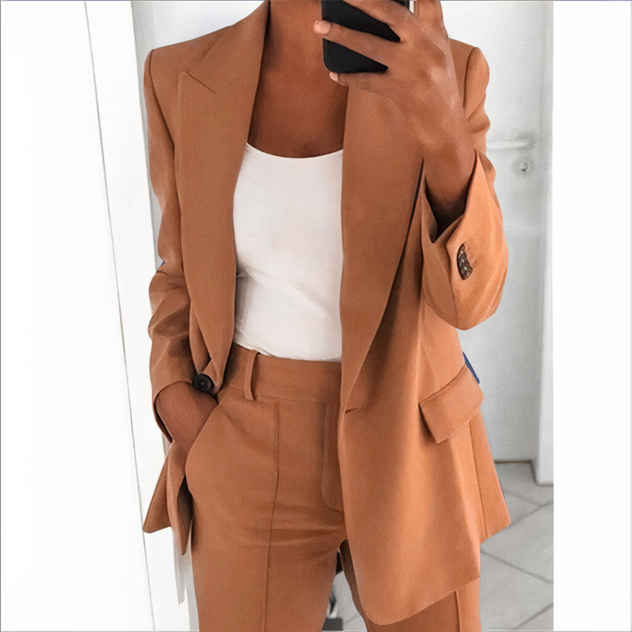 Blazer with pants for women - comfortable and airy
