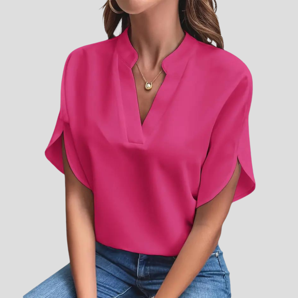Blouse with short sleeves made of lightweight, breathable material