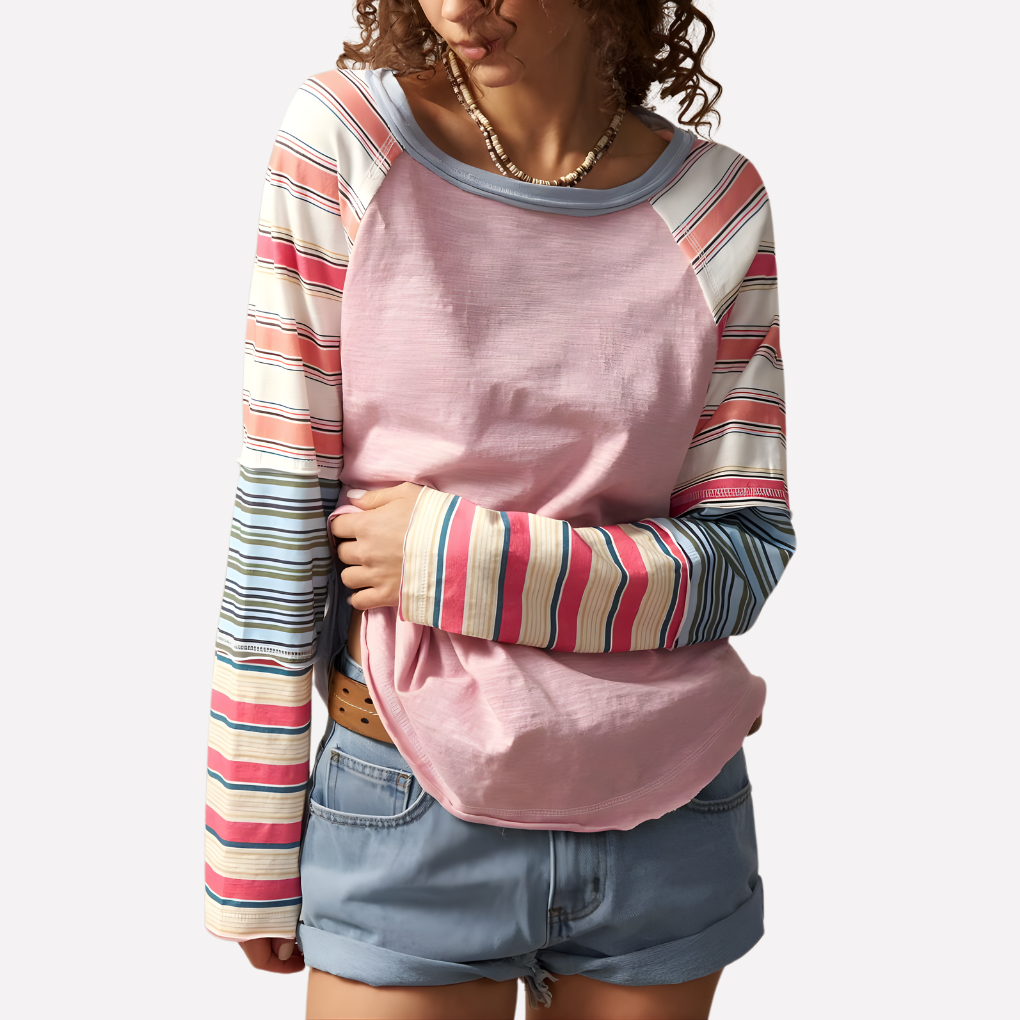 Bohemian oversized top with raglan sleeves for women