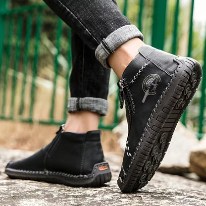 Boots with Zip and Rubber Sole