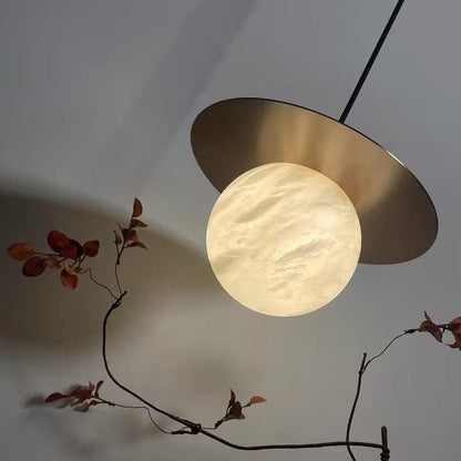 Lampă de masă sferică de lux din alamă și alabastru
