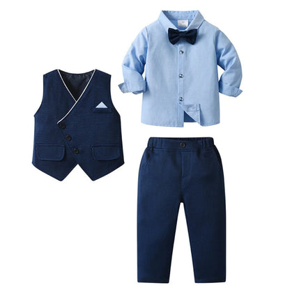 Elegante completo da 3 pezzi per bambino – Camicia blu, gilet e pantaloni con papillon