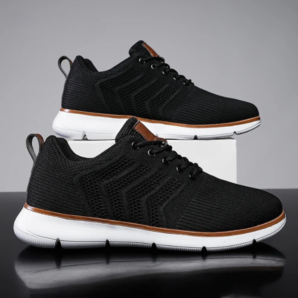 Breathable mesh sports shoes for men