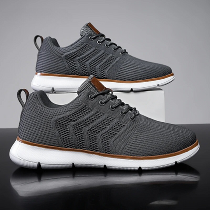 Breathable mesh sports shoes for men