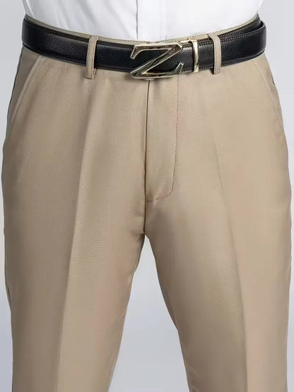 Pantalon avec taille élastique et coupe régulière