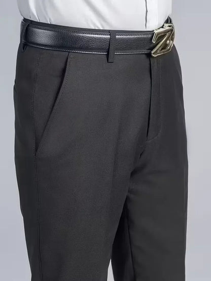 Pantalon avec taille élastique et coupe régulière