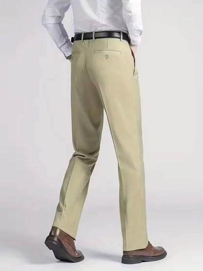 Pantalon avec taille élastique et coupe régulière