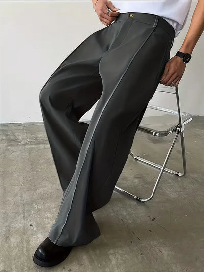 Pantalon plissé avec jambe droite ample
