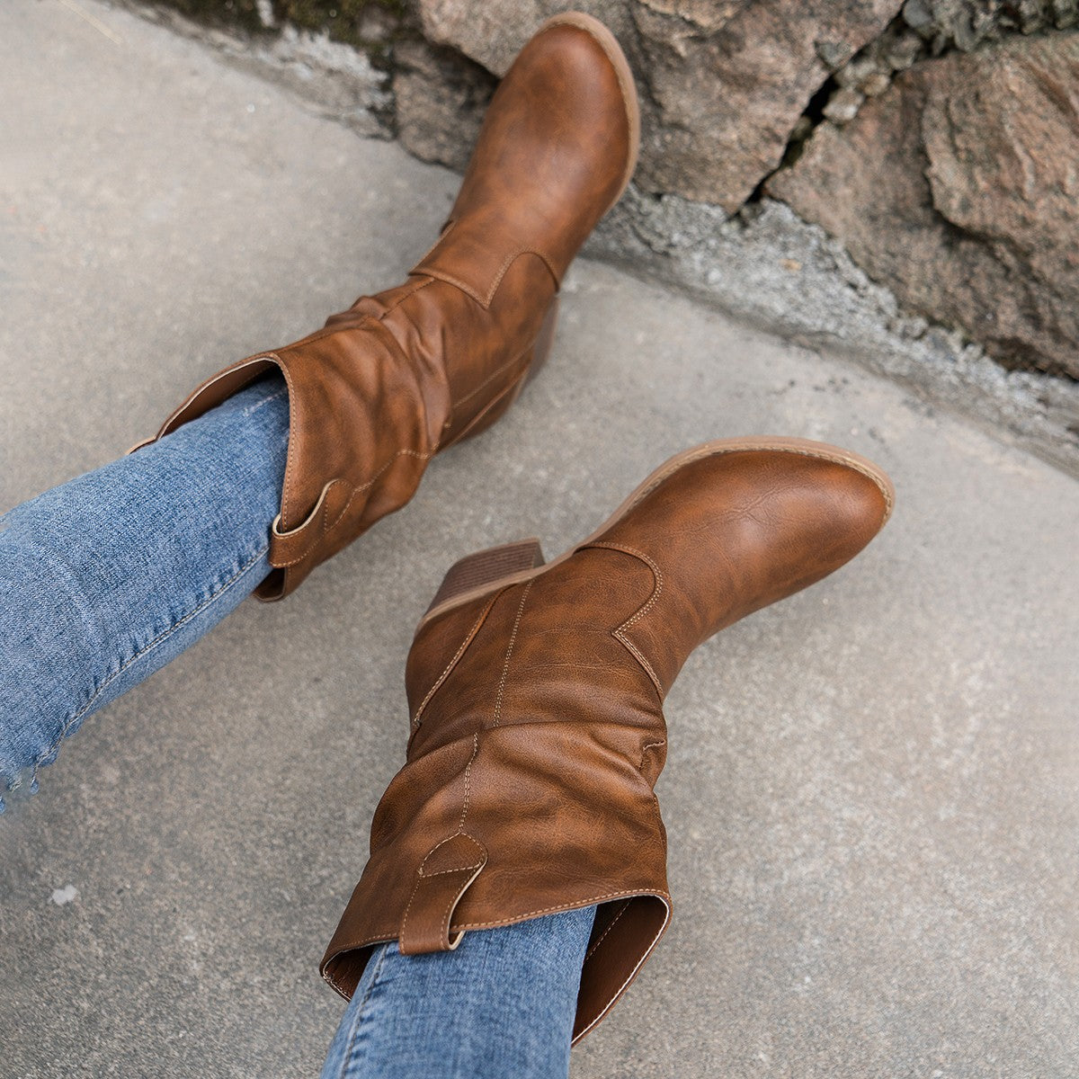 Brown Leather Boots with Comfortable Heel for Autumn/Winter