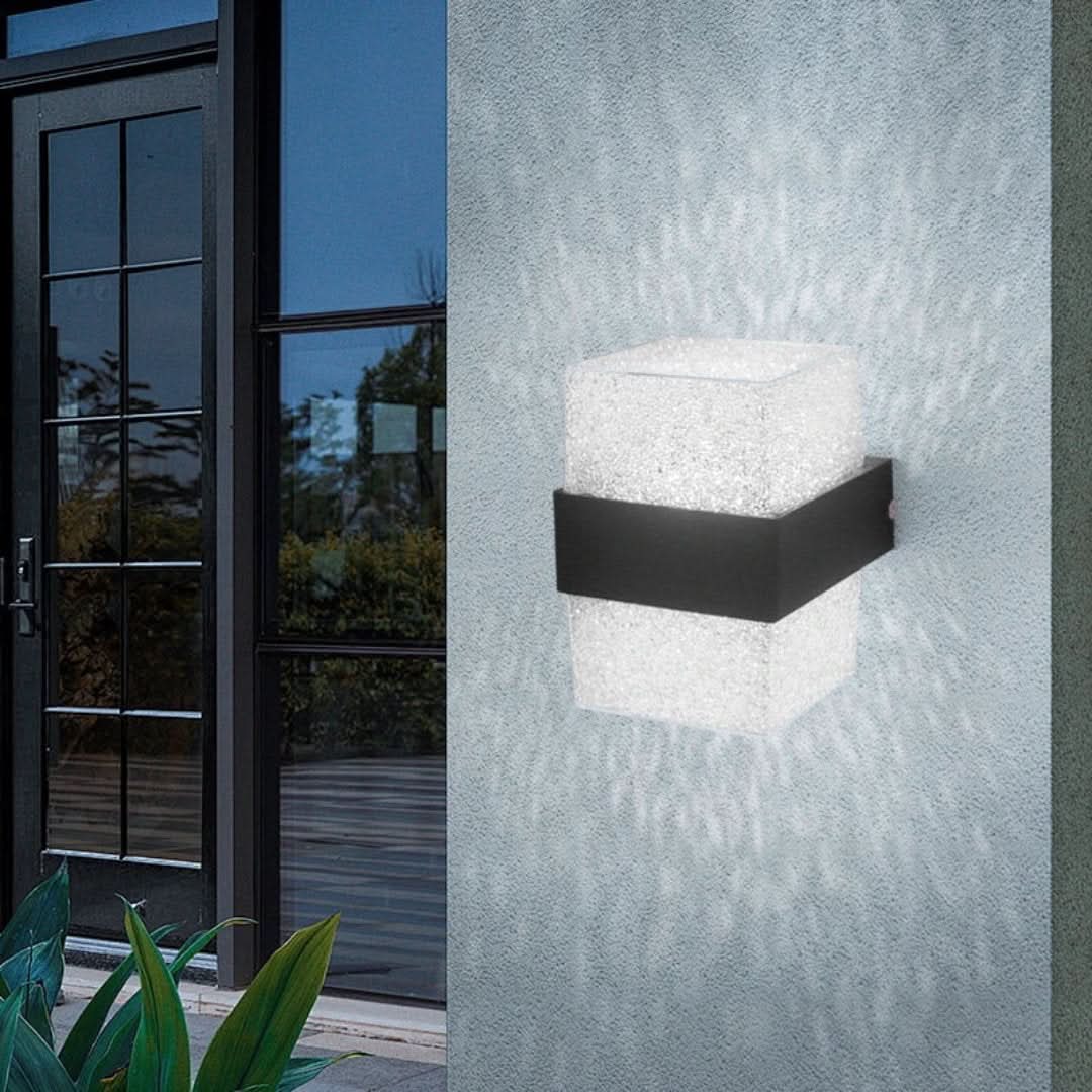 NatureBeam - Outdoor Wall Light