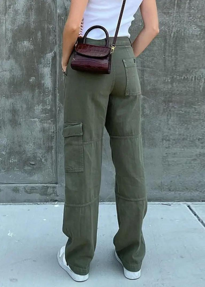 Trendy High-Waisted Cargo Jeans for Women