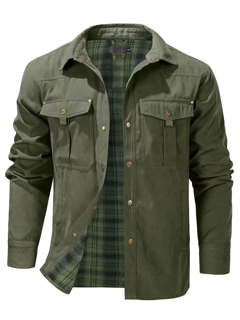 Cargo jacket with lapel collar and button closure