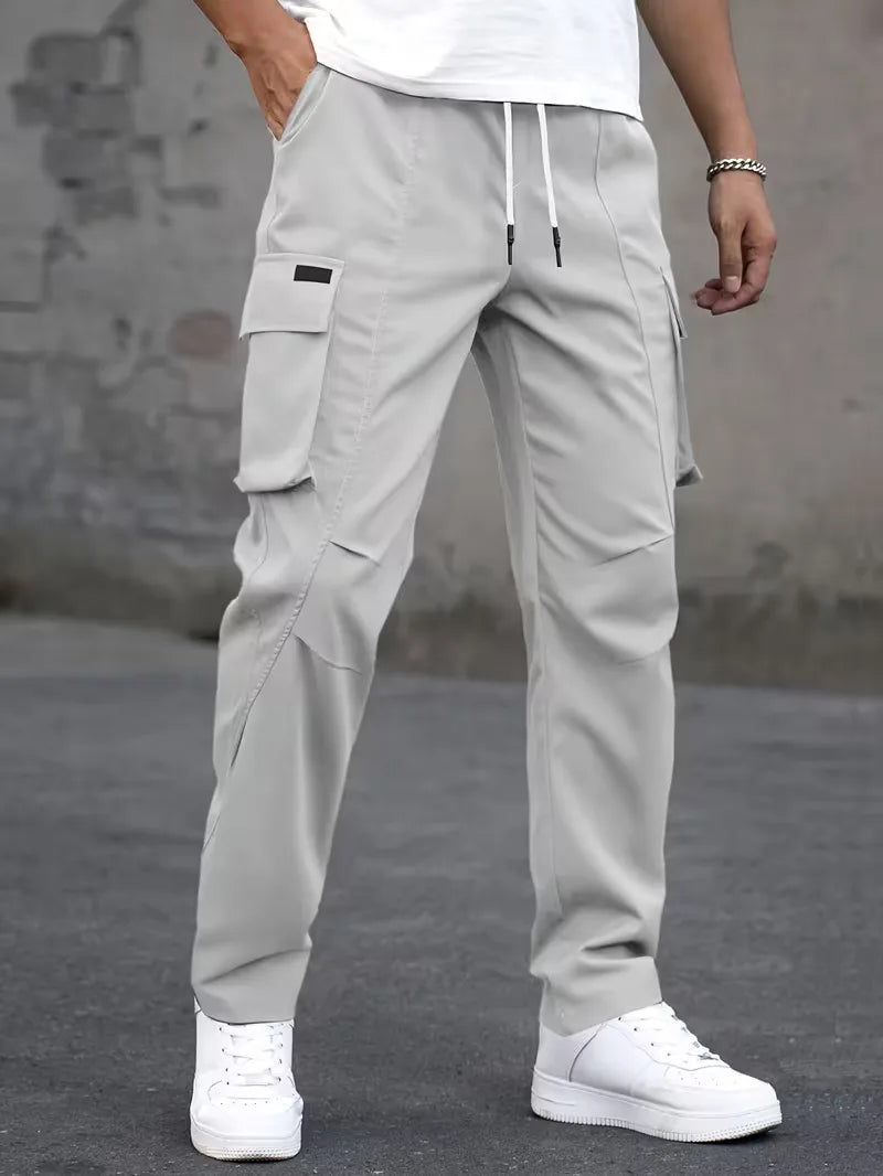 Cargo trousers with elastic waistband