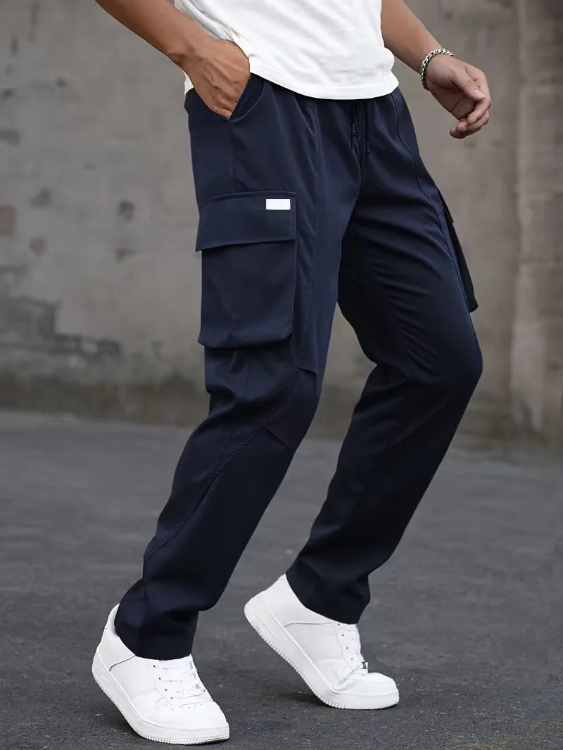 Cargo trousers with elastic waistband
