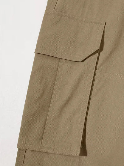Cargo trousers with flap pockets