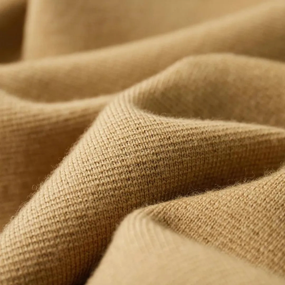 Cashmere coat with stand-up collar and flap pockets
