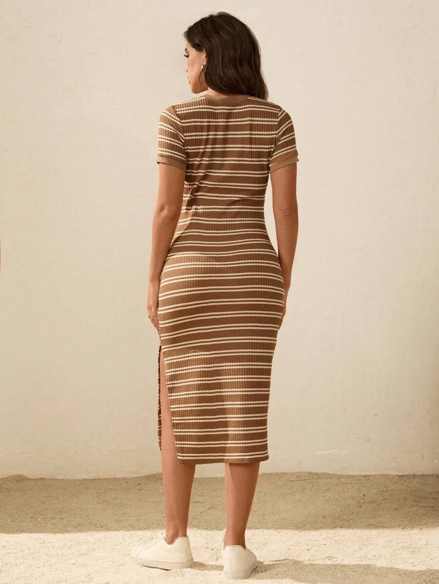 Casual Maternity Dress with Stripes and Split