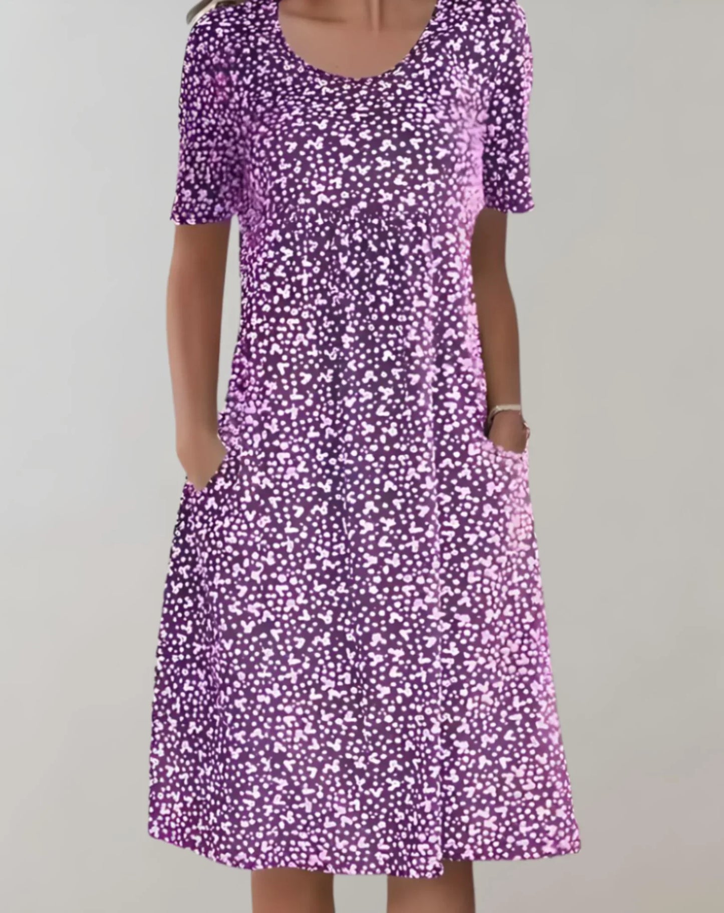 Casual dress with V-neck
