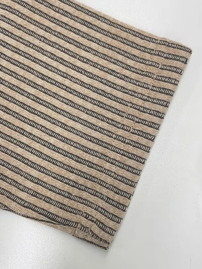 Casual men's T-shirt with jacquard pattern