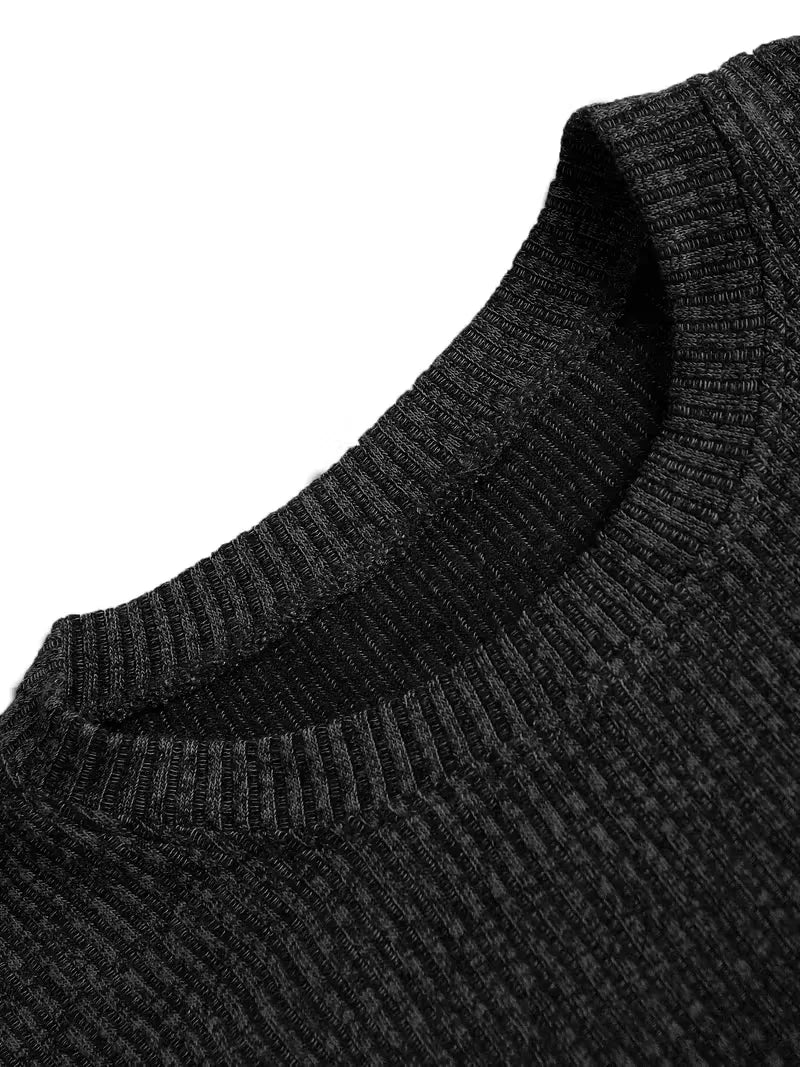 Casual men's T-shirt with jacquard pattern