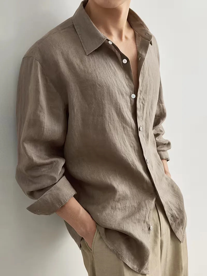 Casual men's shirt with long sleeves