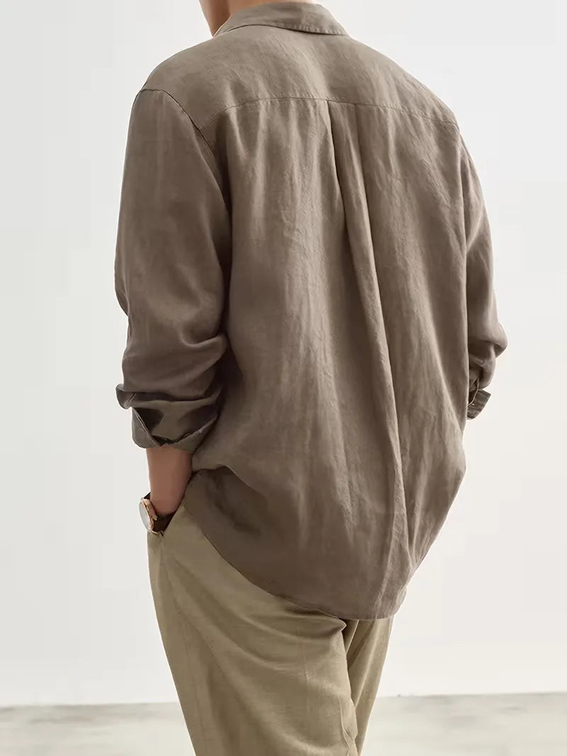 Casual men's shirt with long sleeves