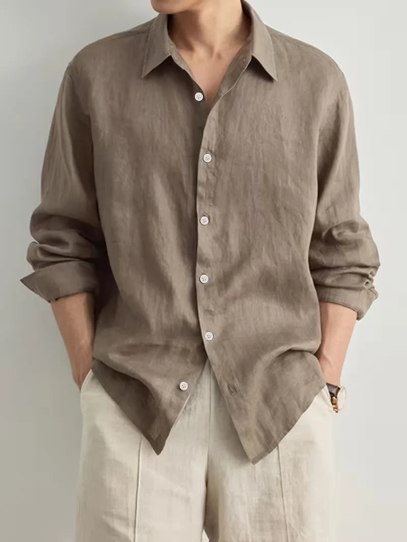 Casual men's shirt with long sleeves