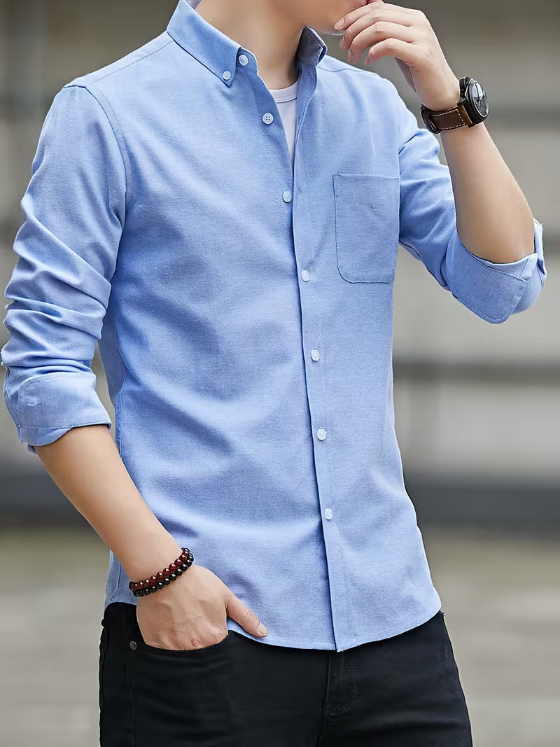 Casual shirt with long sleeves and chest pocket