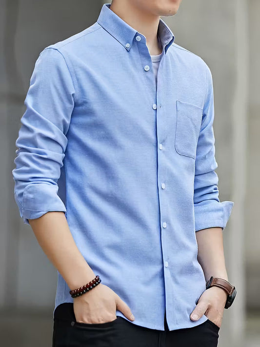 Casual shirt with long sleeves and chest pocket
