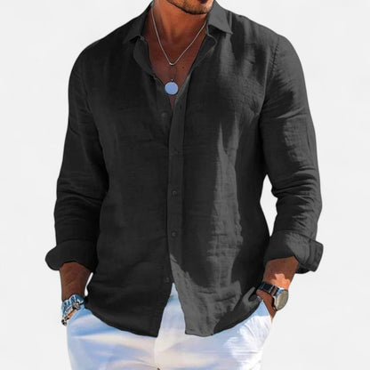 Casual shirt with long sleeves and regular fit