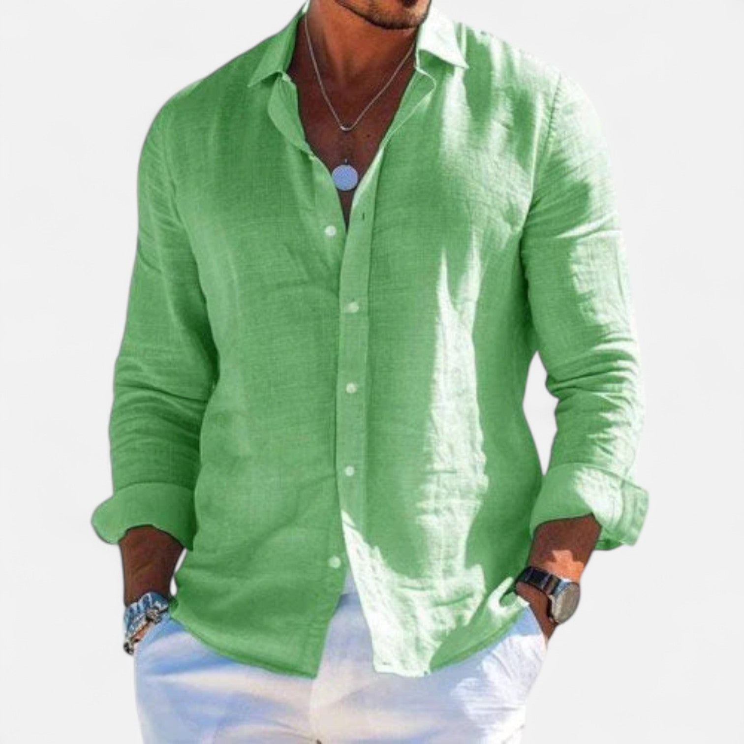 Casual shirt with long sleeves and regular fit