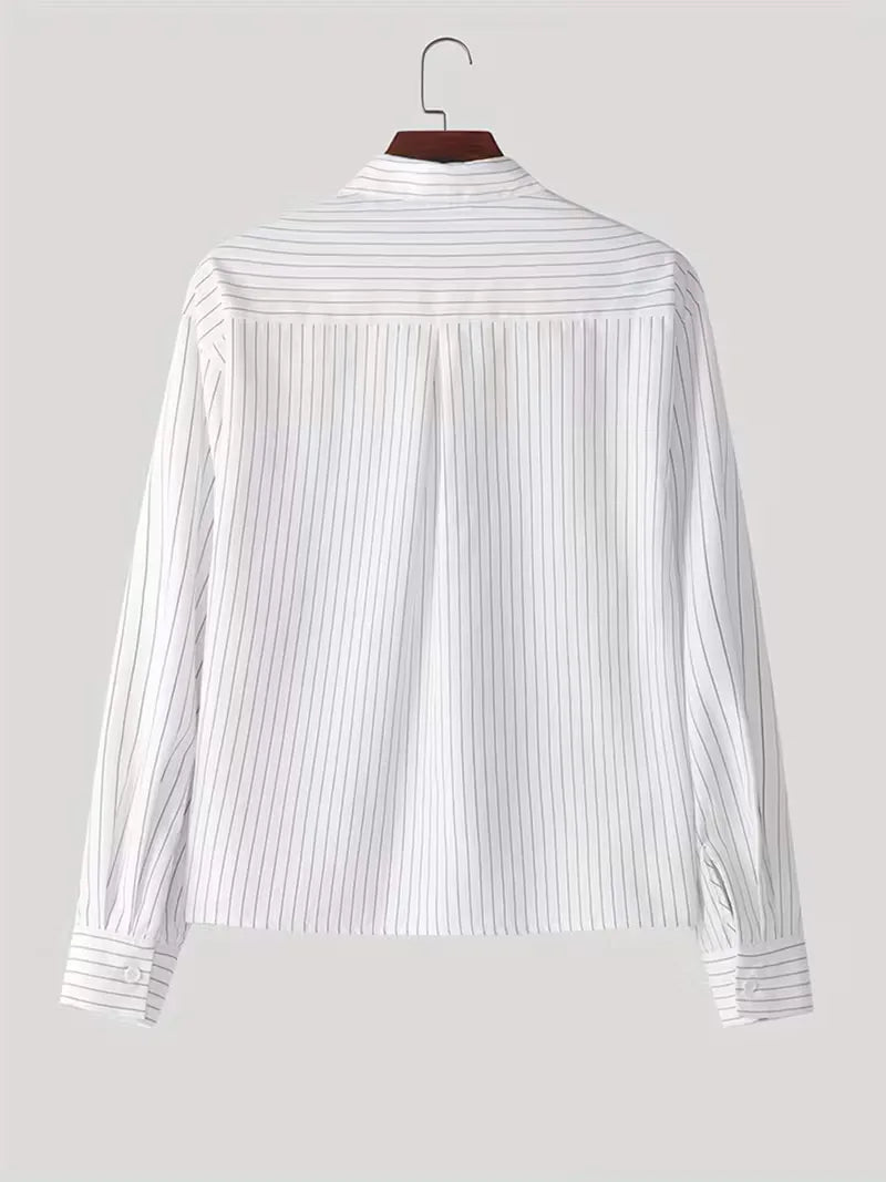 Casual shirt with vertical stripes