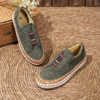 Casual shoes for women