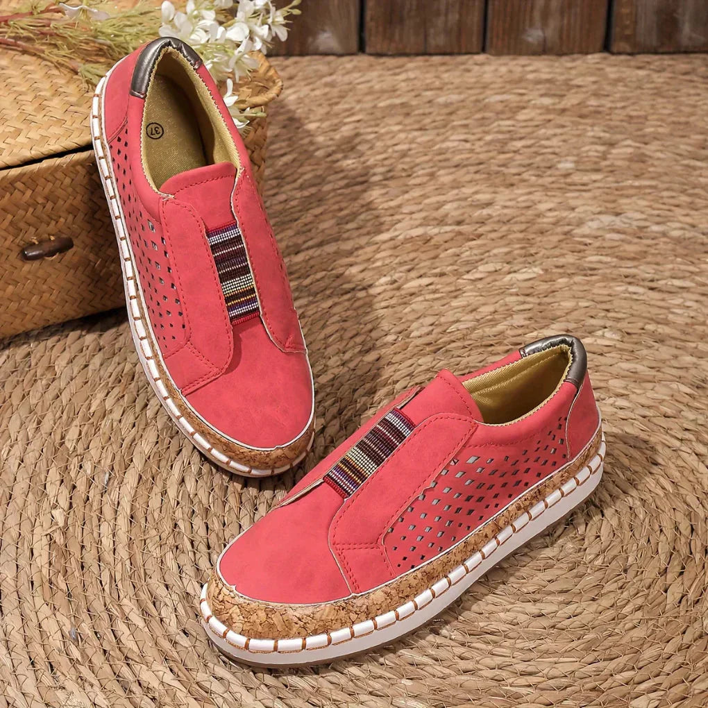 Casual shoes for women