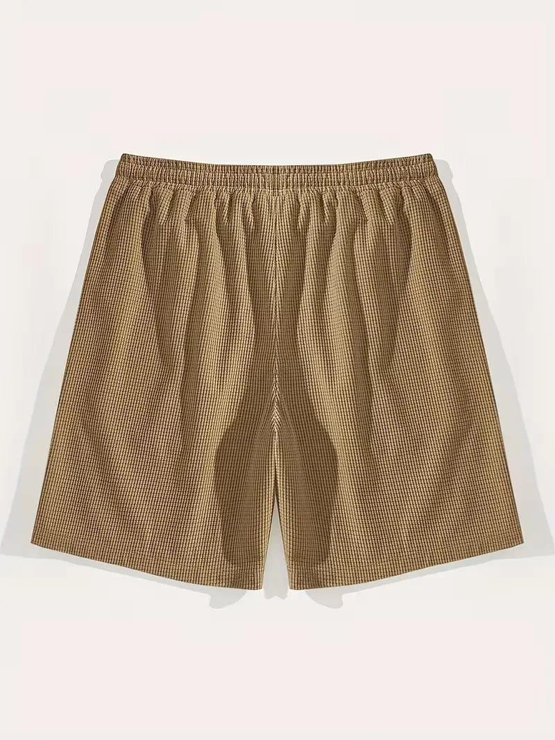 Casual shorts with drawstring waist and side pockets