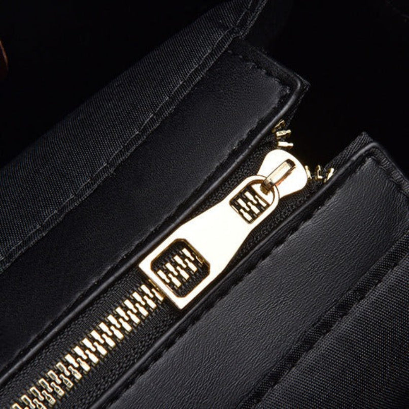 Charo – Elegant Leather Handbag for Women