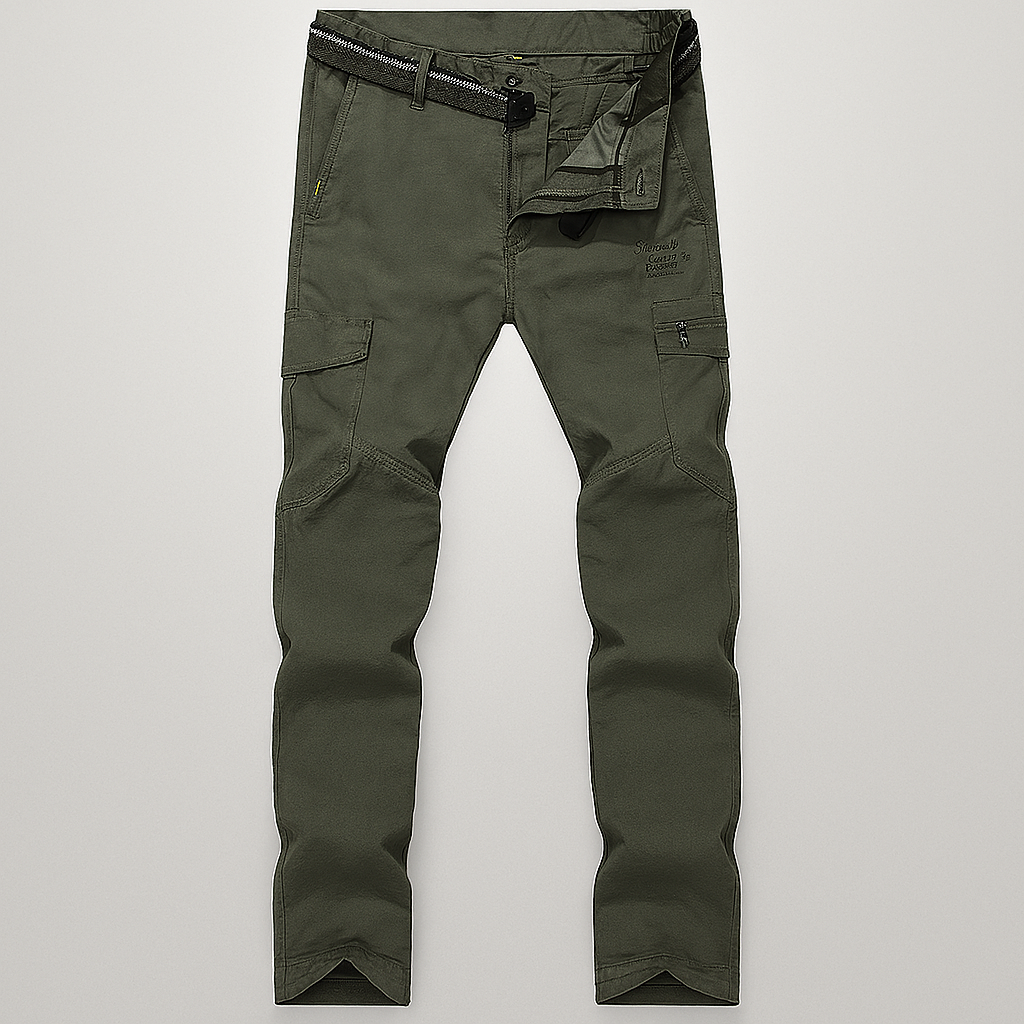 Lightweight, quick-drying cargo trousers for men