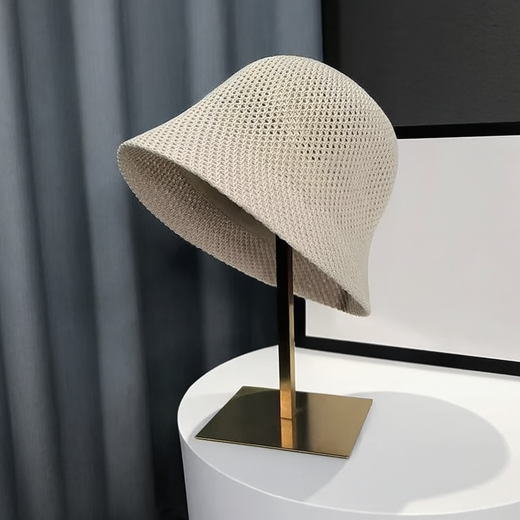 UV-protective summer hat for women