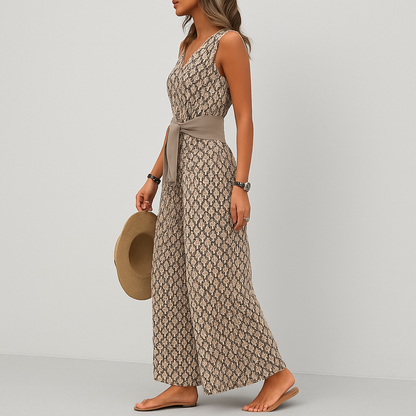 Ideal elegant jumpsuit for women